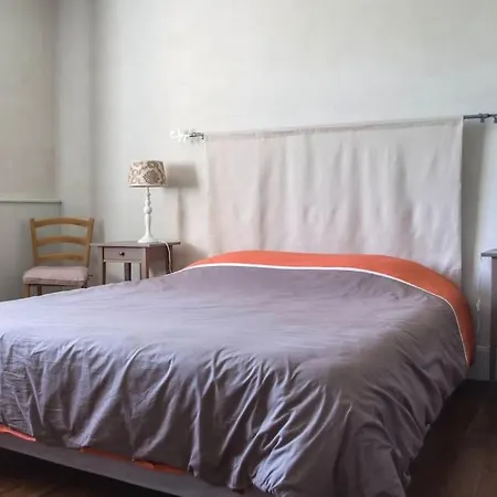 펜션 La Grange De Verseilles Saint-Étienne-de-Vicq